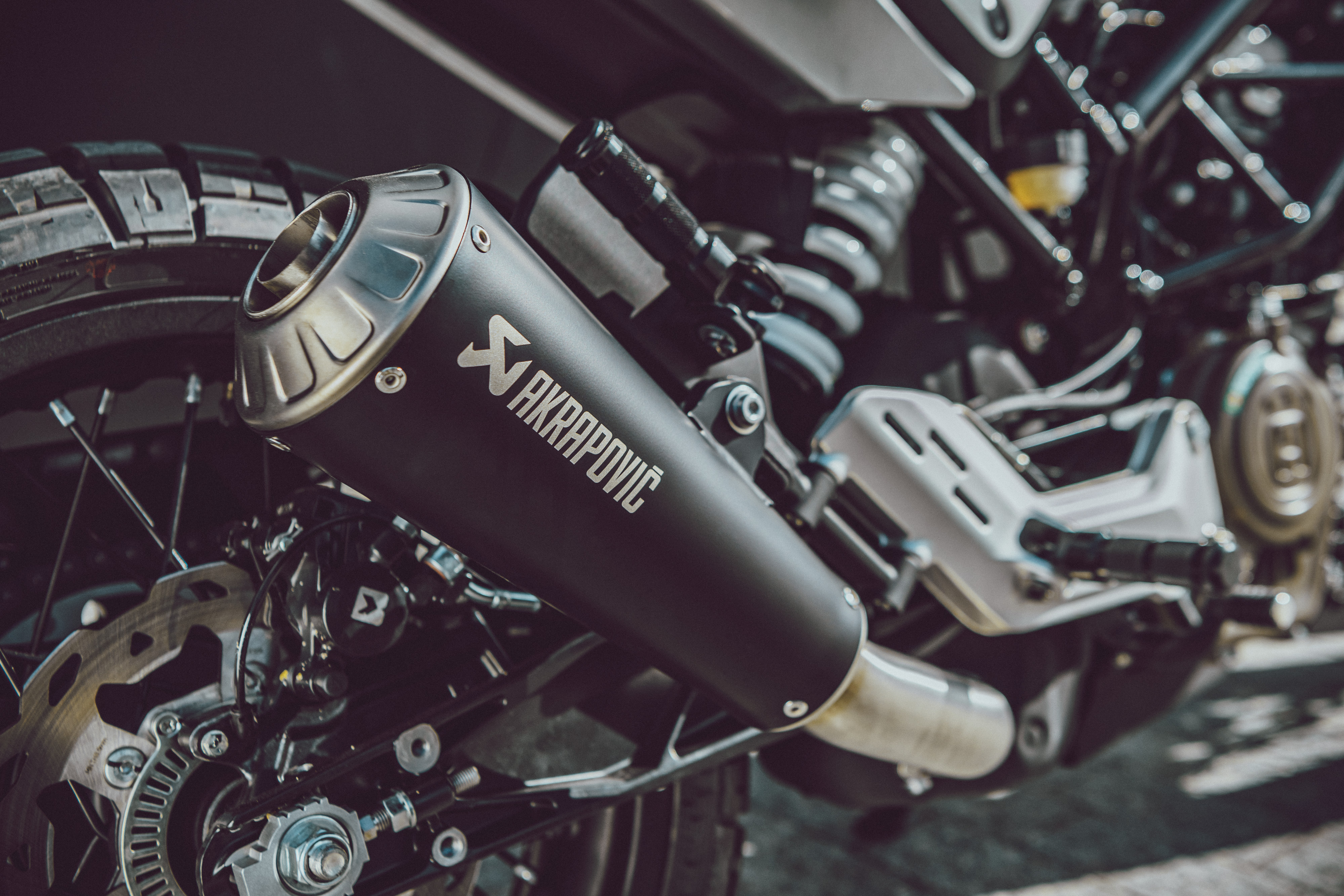 Sleek silencers for Husqvarna Motorcycles road machines